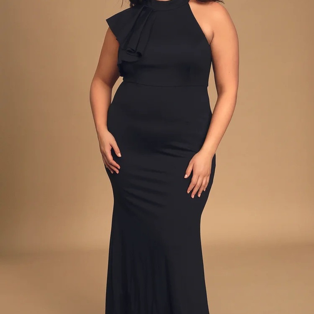 Lulu’s Margaux Black One-Shoulder Maxi Dress